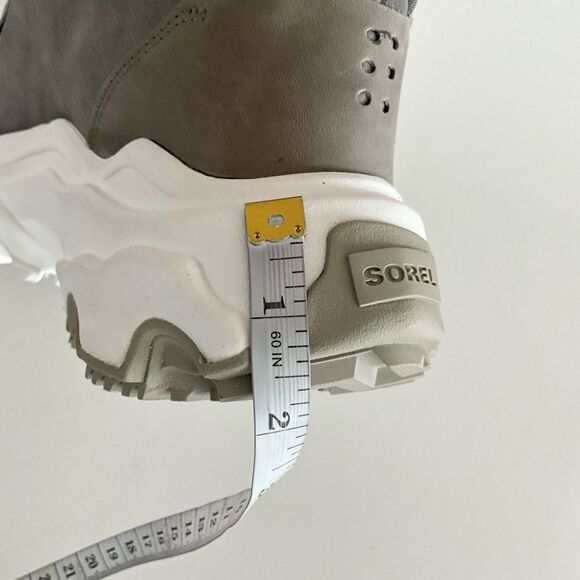 NEW Sorel Waterproof Construction Caribou Kinetic Breakthru Sneaker Boot 10 - Picture 8 of 13